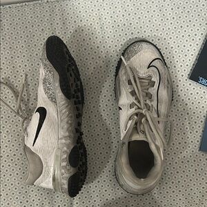 Black and white turf shoes women